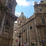 Fra Centro & Mare